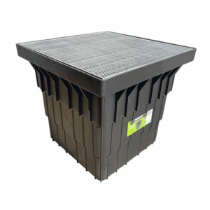 Plastic Drainage Pit + Galvanised Grate – 450mm x 450mm – Heelguard, Medium Duty