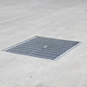 Hinged Sump Grate & Frame – 900 x 600mm – Class D – Civilcast