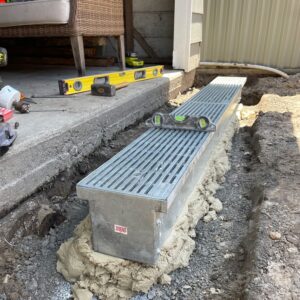 Maxi‑Heelguard™ Galvanised Trench Box Grate & Frame – 150mm x 125mm x 3m